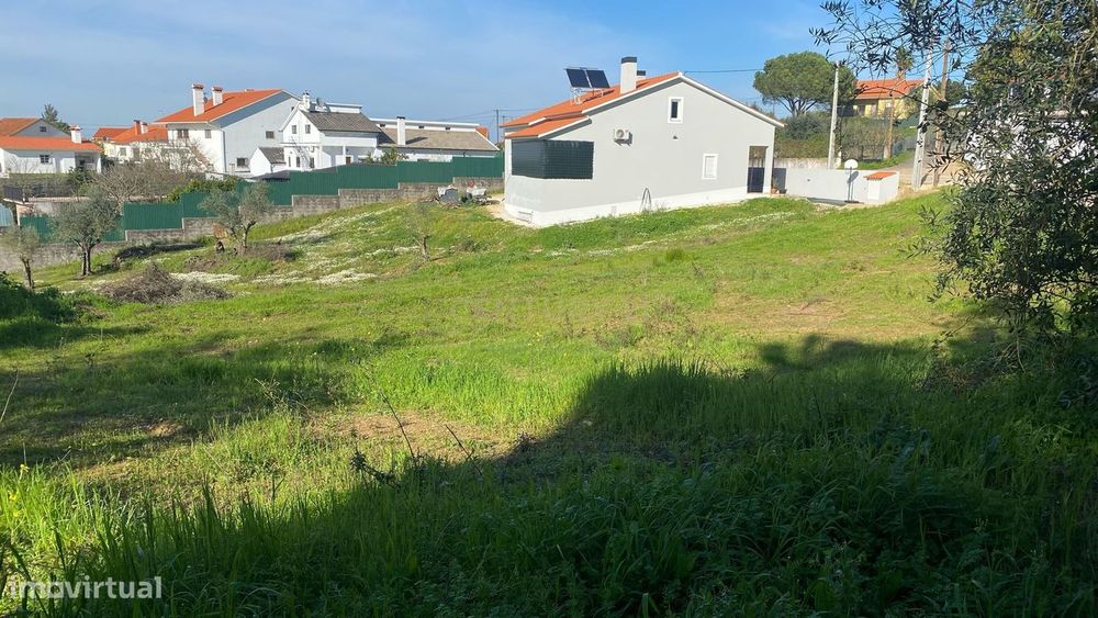 Terreno para construção – a 15 minutos de Tomar e do Entroncamento (Li