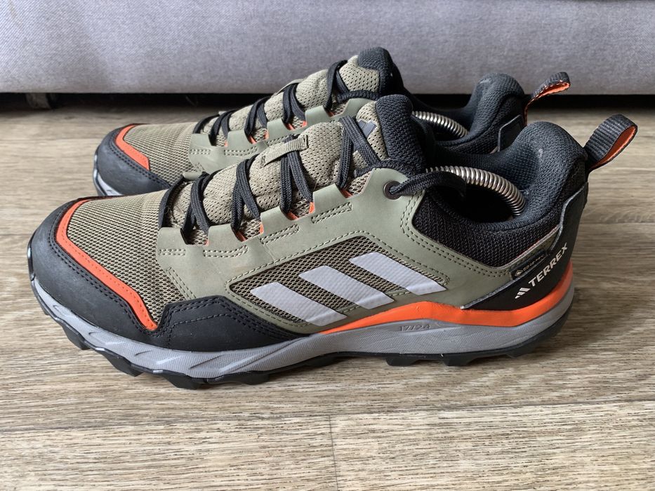 чоловічі кросівки р.44 adidas TERREX Tracerocker 2.0 GORE-TEX