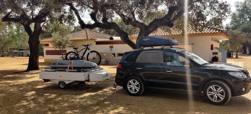 Atrelado tenda Saurium