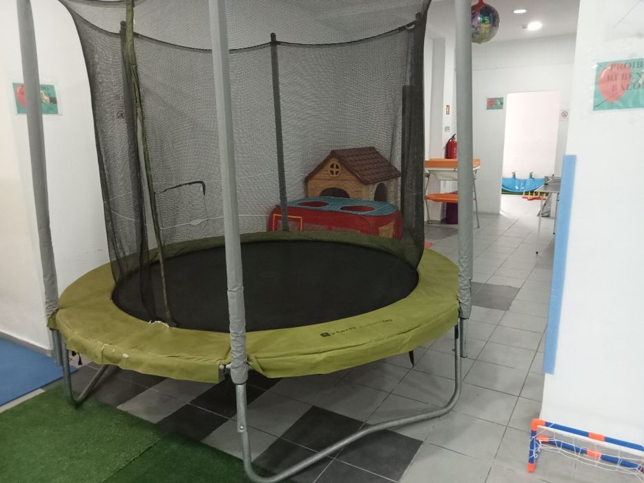 Espaço equipado para festas particulares de aniversário para crianças