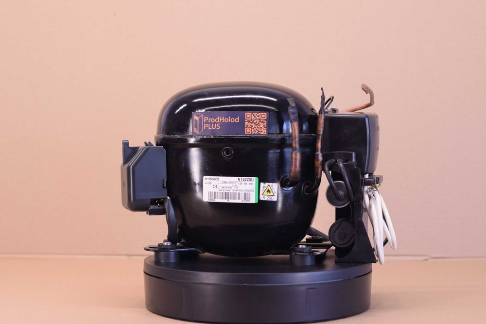 Компресор холодильний Б/В Embraco Aspera NT 6220 U