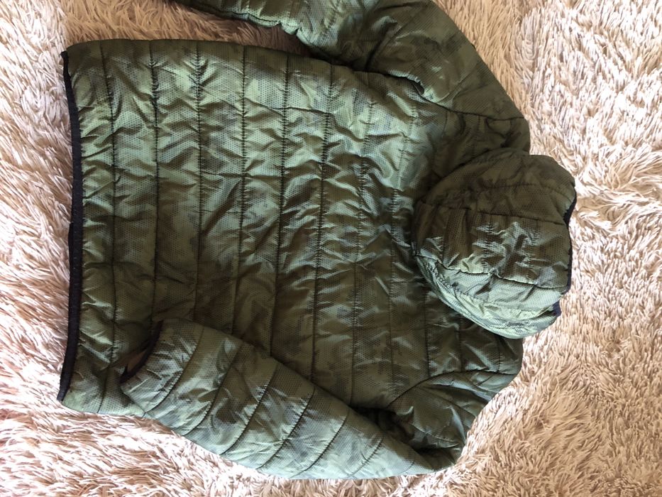 Куртка демісезонна.