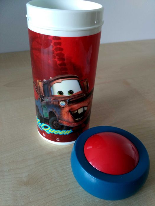 filiżanka disney pixar cars lightning mcqueen
