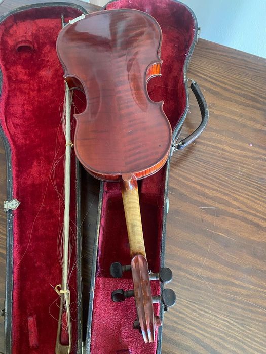 Violino António Stradivarius Cremonenfis ano 1721, exemplar francês