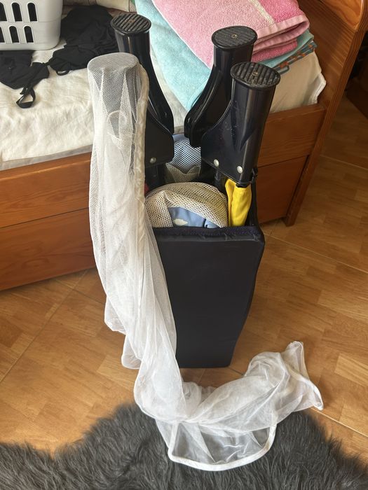 Venda de cama bebe viagem e um colchao de 60x120