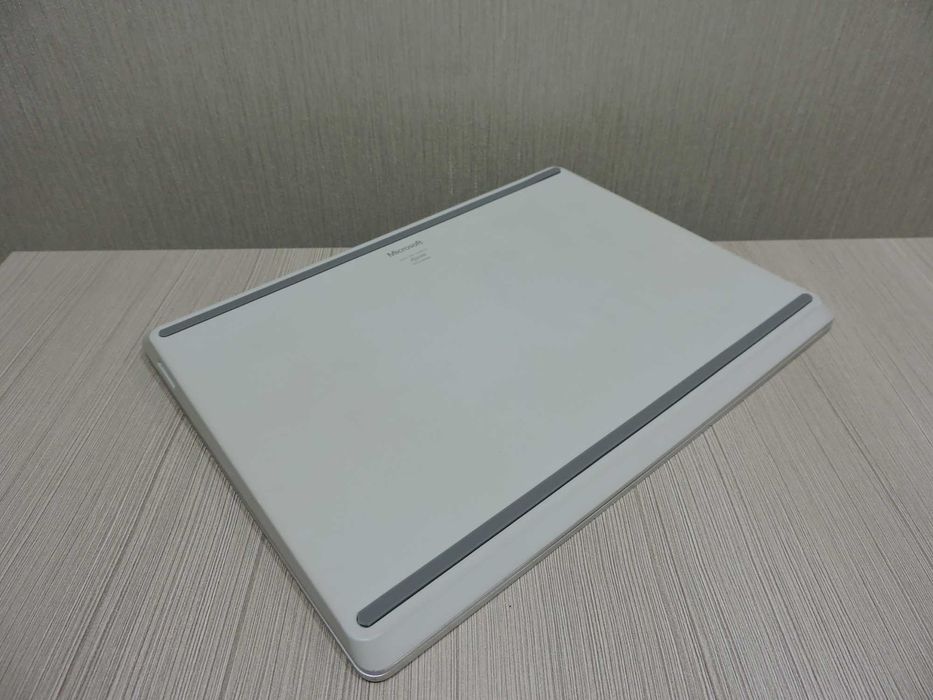 Microsoft Surface go 1943/12.4" FHD IPS/Core i5 1035G1/8GB/SSD 256/UHD