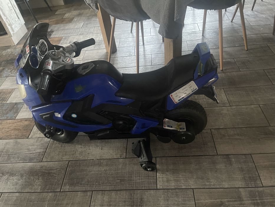 Електричний дитячий мотоцикл (потребує ремонту)