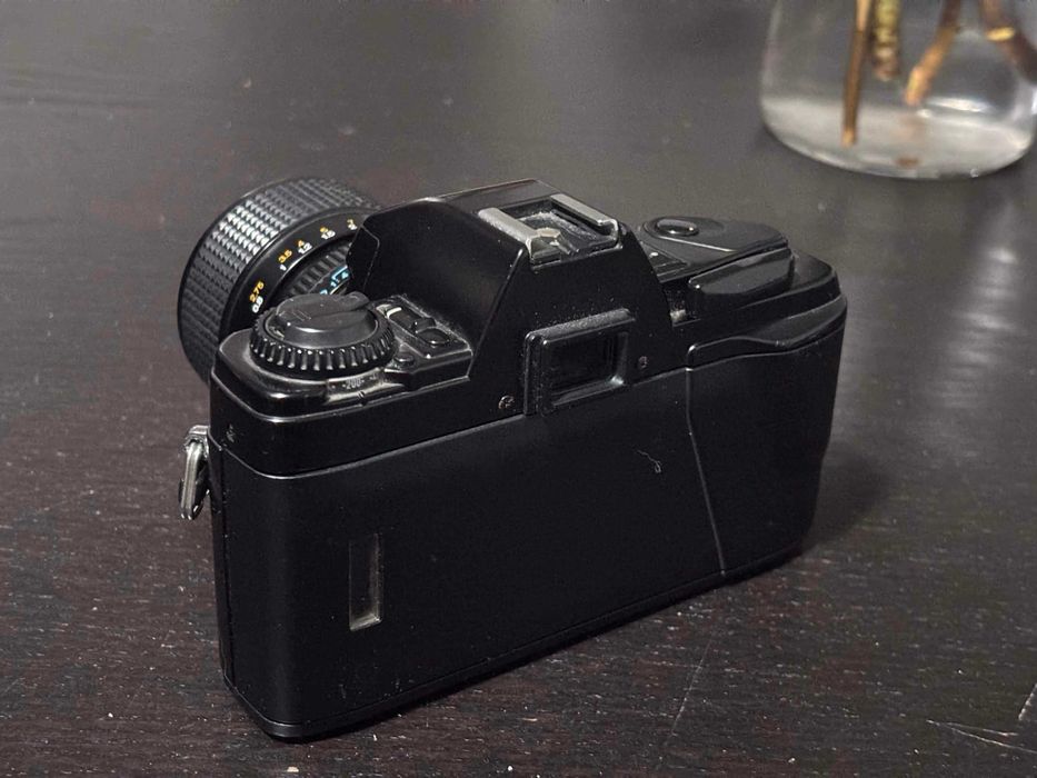 Minolta X/300S + objetiva 28-70 avariada