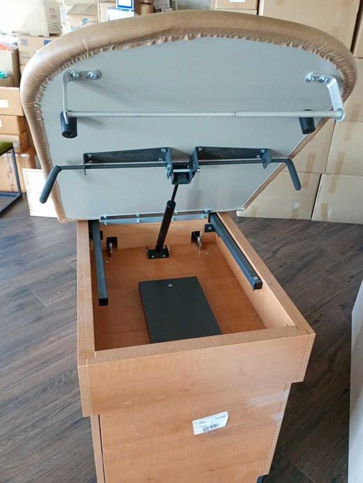 Гінекологічне оглядове крісло з США (з тумбой і ящиками)