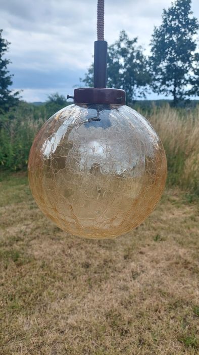 Zjawiskowa Lampa wisząca KULA bursztynowa Crackle Glass, mosiądz, lata 70. Vintage