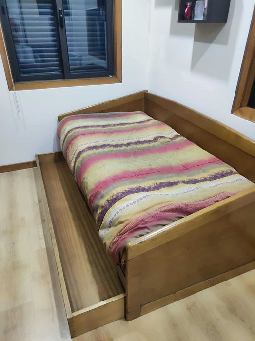 Cama madeira solteiro