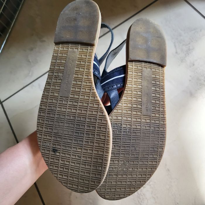 Japonki Tommy Hilfiger, r. 39