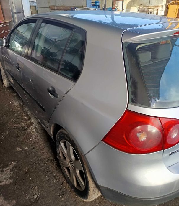 Golf V 1600 gasolina 2006