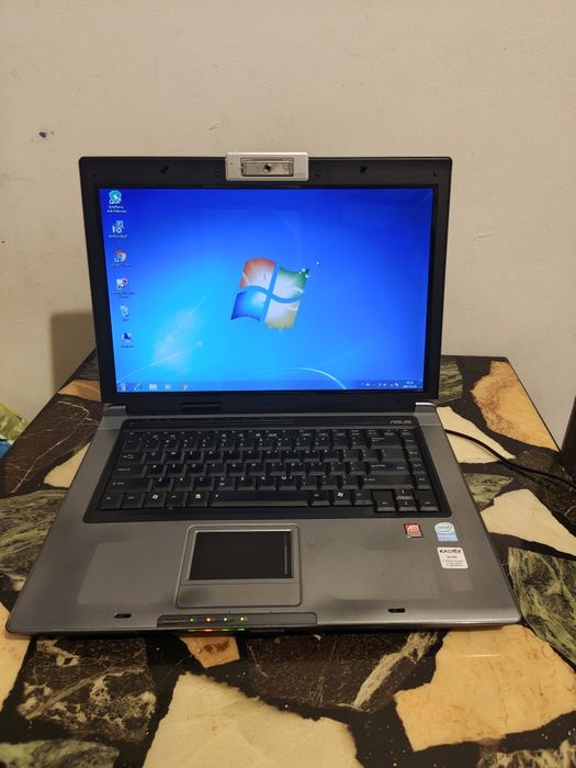 Laptop Asus f5vl