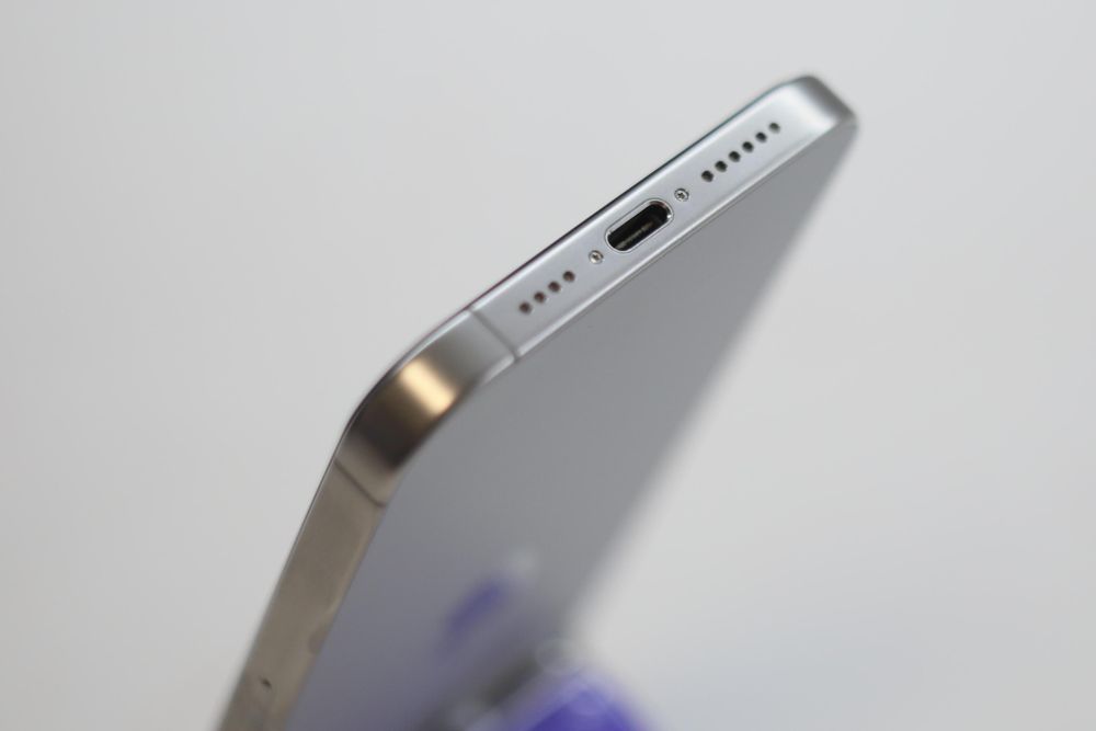 Продажа/обмен iphone 15 pro max 256