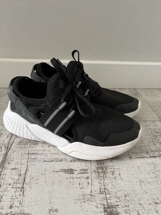 Кросівки Demix жіночі