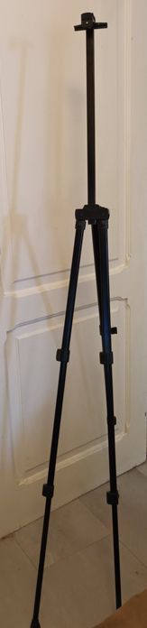 Tripé para máquina fotográfica