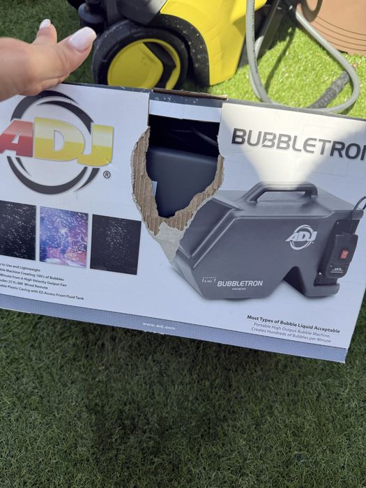 Maquina de fazer bolhas de sabao- Bubbletron