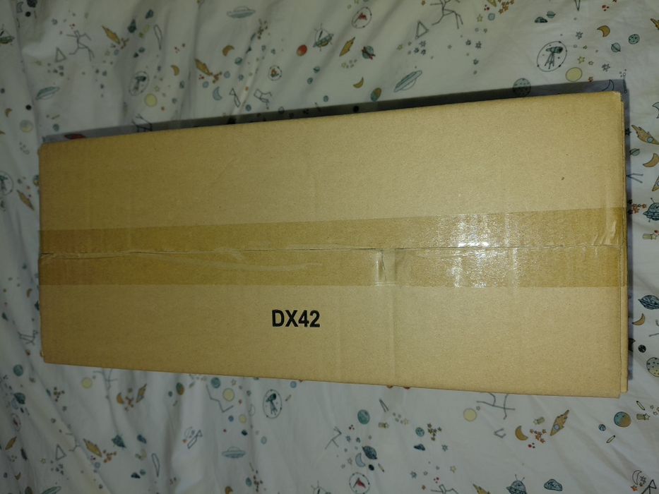 Hot Toys The Joker 1/6th Scale Figure (DX42) MISB