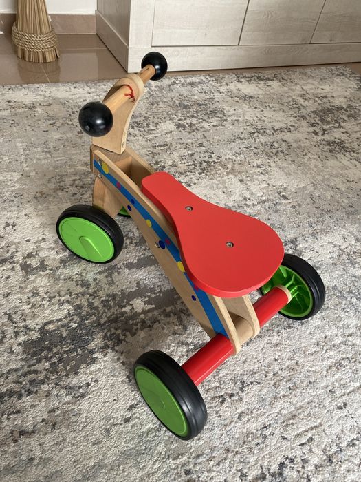 Triciclo de Madeira