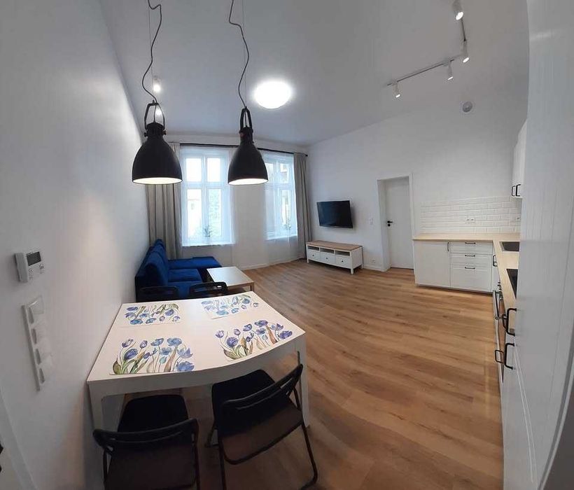 CENTRUM Komfortowy 2 osobowy POKÓJ 17m2