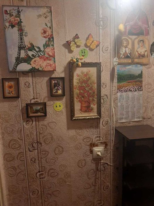 Однокімнатна біля критого ринку