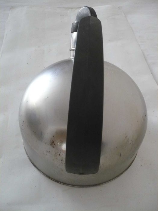 Czajnik z czasów PRL - używany