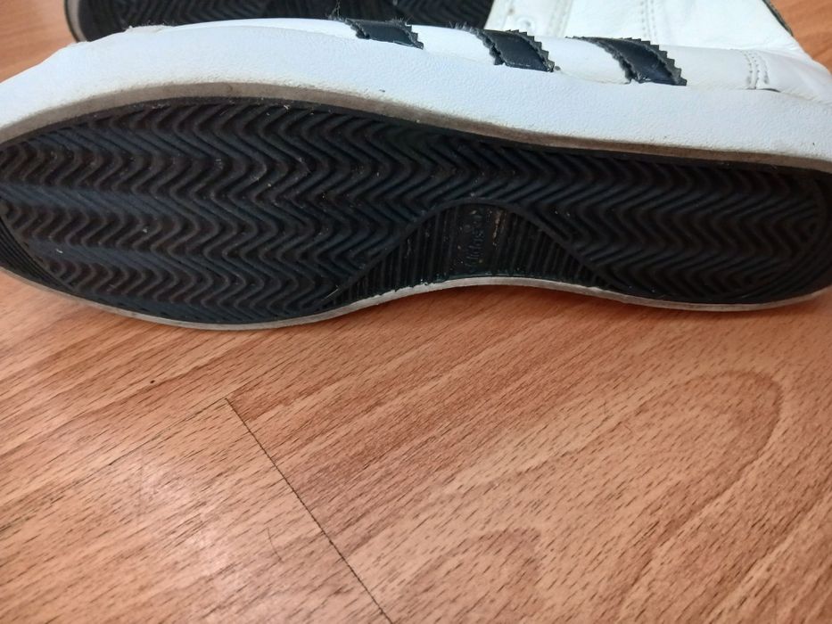 Buty  adidas  rozmiar 38