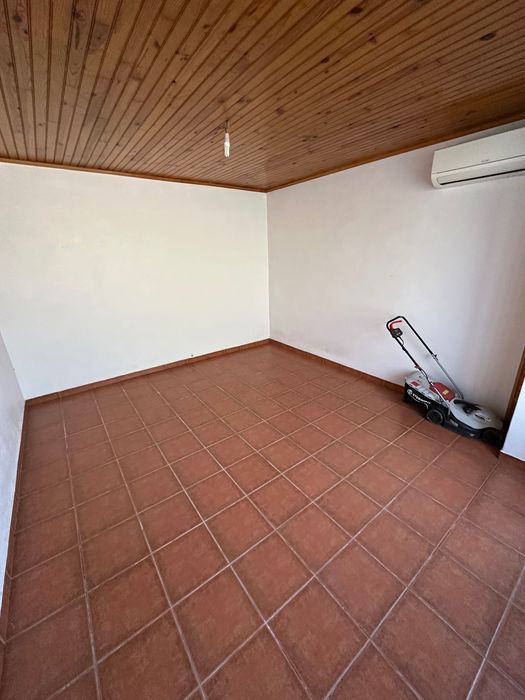 Moradia T3+1 em Freamunde com jardim e ar condicionado