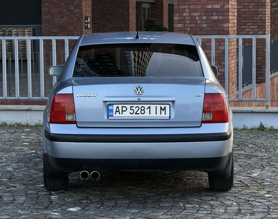 Volkswagen Passat B5 1.8 бензин