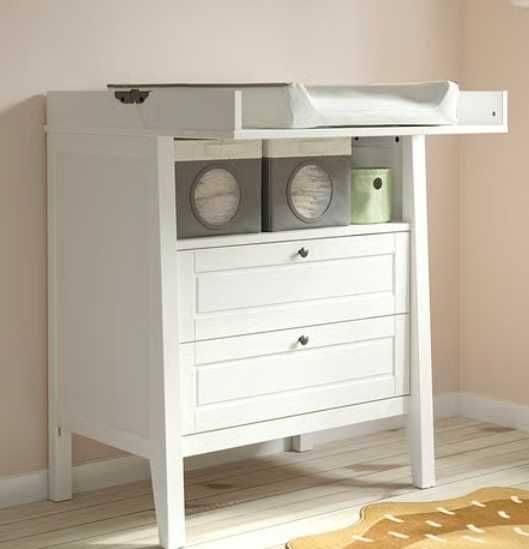 Trocador com cómoda IKEA SUNDVIK