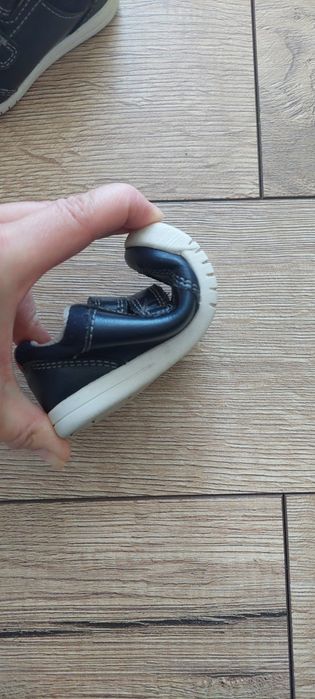 Buty półbuty na rzep Clarks 19
