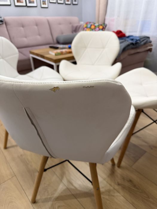 Krzesła skandynawskie białe 4szt loft vintage