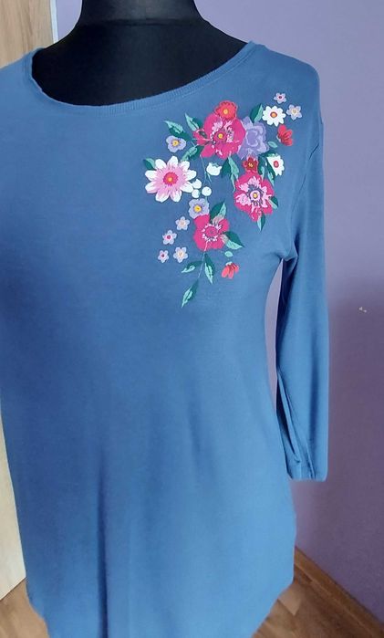 Cienka bluzka, naklejka kwiaty, napisy, Rainbow, 40-42, 2