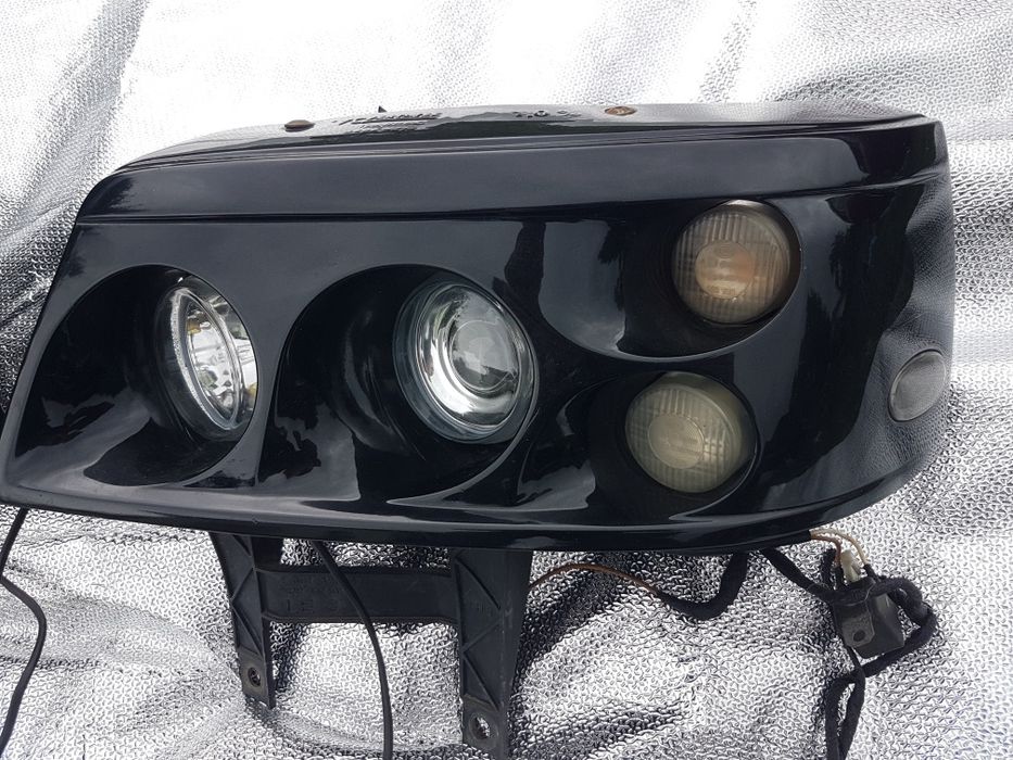 Фары передние Т5, фара передня Фольцваген Multivan Т-5 VW T5