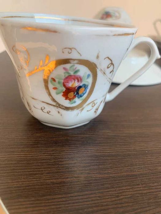 Антикварний сет з 6 чашок з блюдцяями