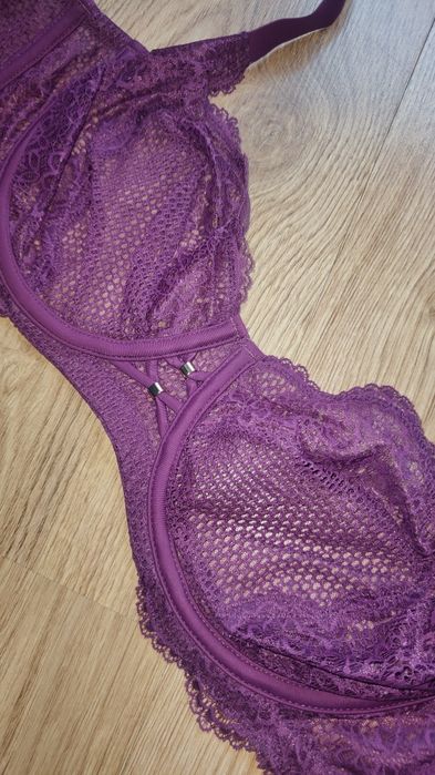 Biustonosz z fiszbiną Yamamay size 3D