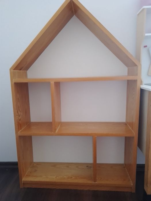 Półka domek dla lalek