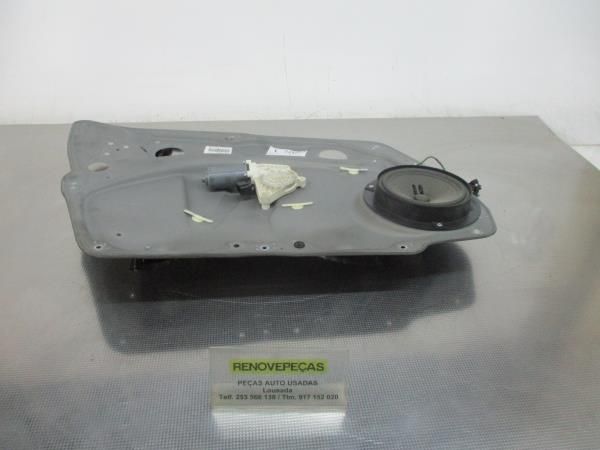 Elevador vidros frente esquerdo MERCEDES-BENZ Classe B (W245)