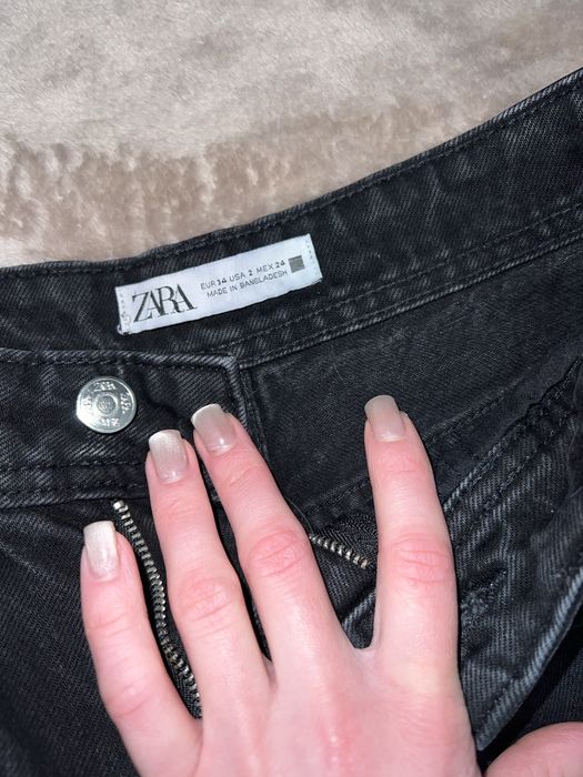 Джинси мом Zara.