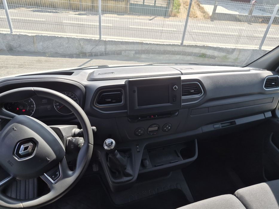 Renault Master 2.3 de 2021 com Iva Deditivél.
