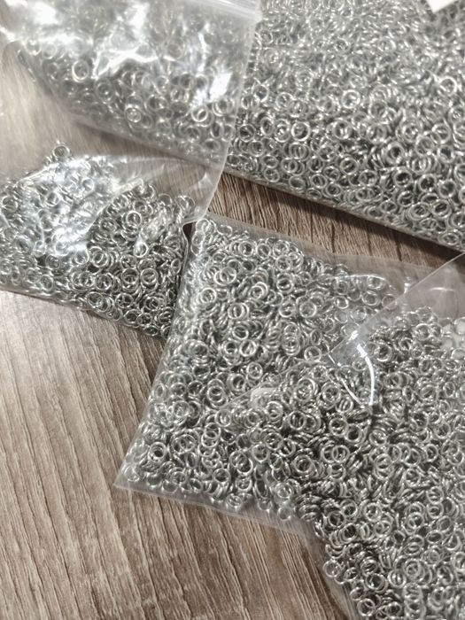 З'єднувальні кільця для біжутерії.