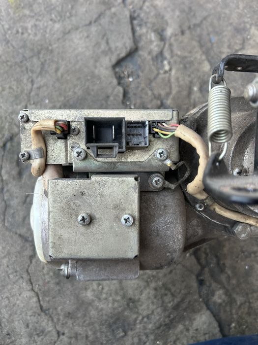 Продам ЭУР калина