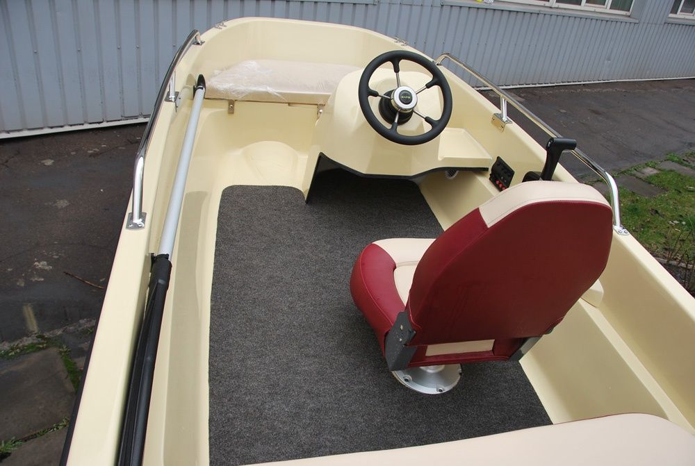 Лодка пластиковая БАРС 350