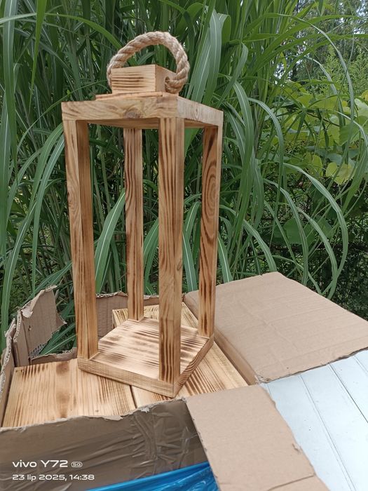 2 Lampiony drewniane duze