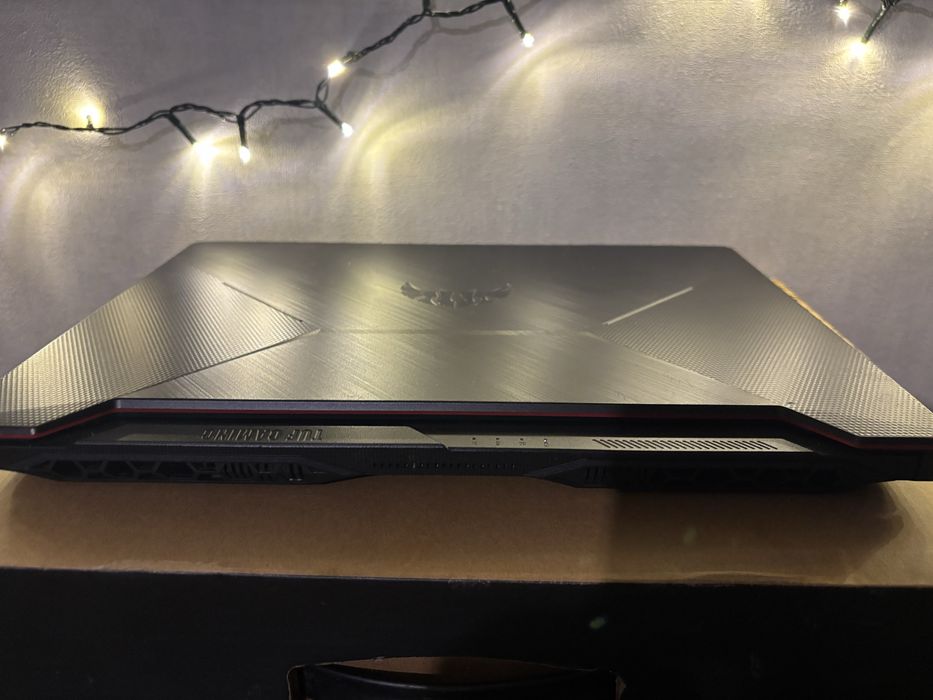 Laptop ASUS TUF Gaming A15 FA506 – Ryzen 7 / GTX 1650 Ti / 144 Hz