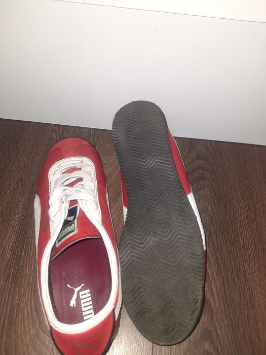 Фірмові кросівки puma