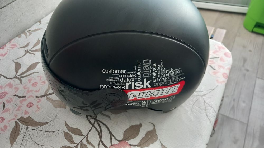 Vendo capacete de trotinete e desbloqueador