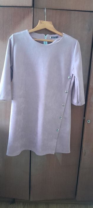 Продам недорого  речі в гарному стані