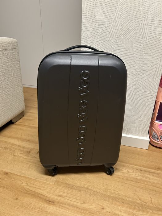 Conjunto de 4 Malas de Viagem VÄGG Rígidas (Cabine e Porão)